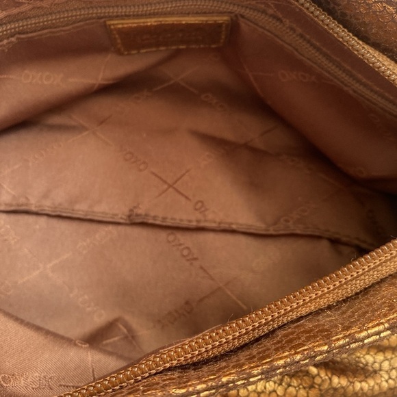 XOXO NWOT bronze metallic Y2k shoulder bag. - Picture 6 of 11